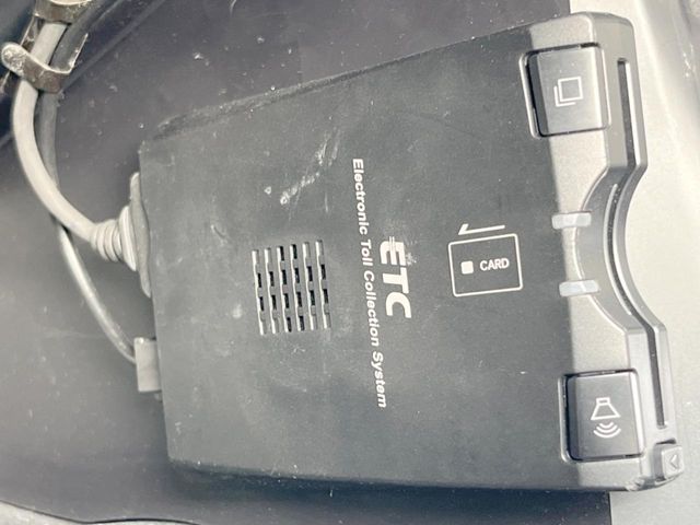 トヨタ プリウスα