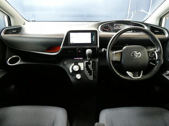 トヨタ シエンタ