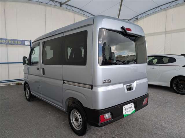 トヨタ ピクシスバン