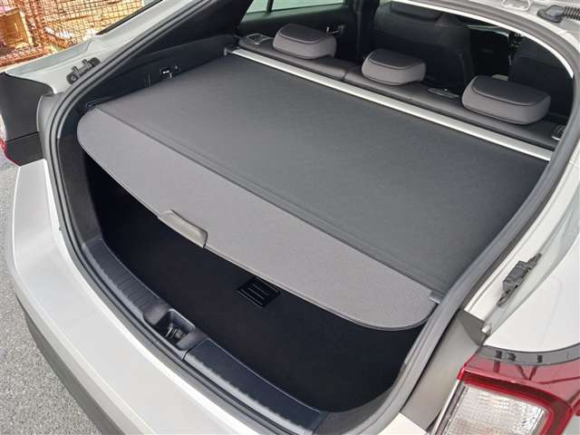 トヨタ プリウス
