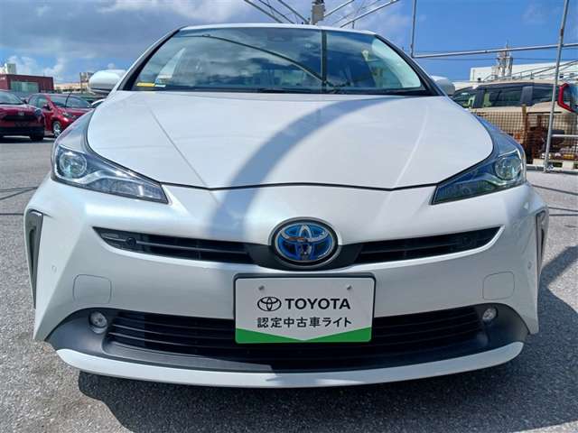 トヨタ プリウス