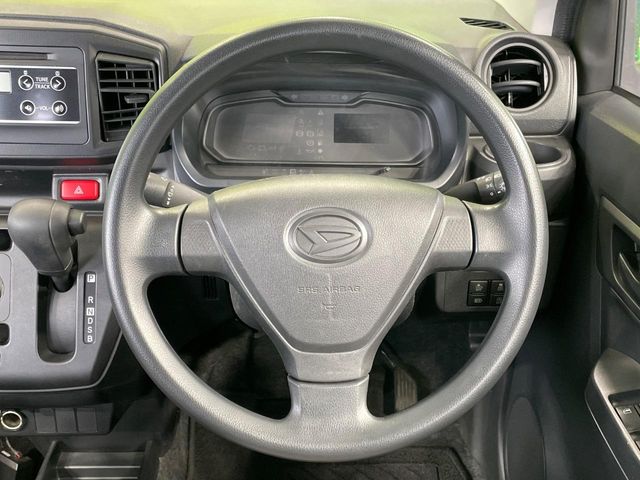 ダイハツ ミライース