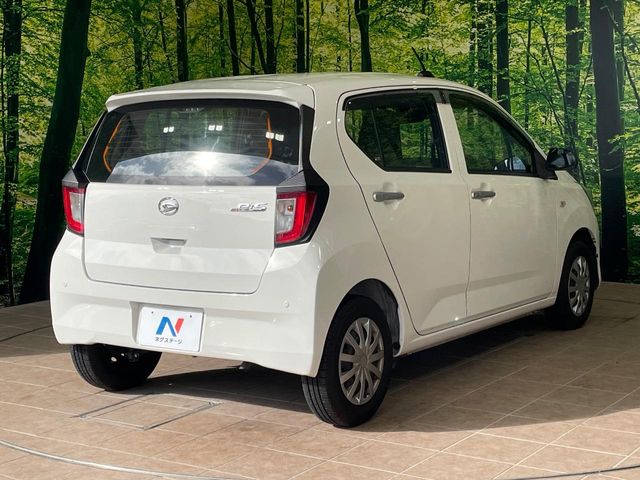 ダイハツ ミライース