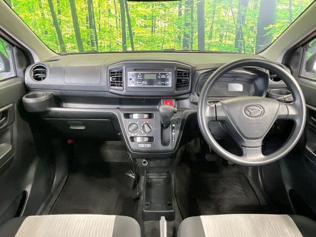 ダイハツ ミライース