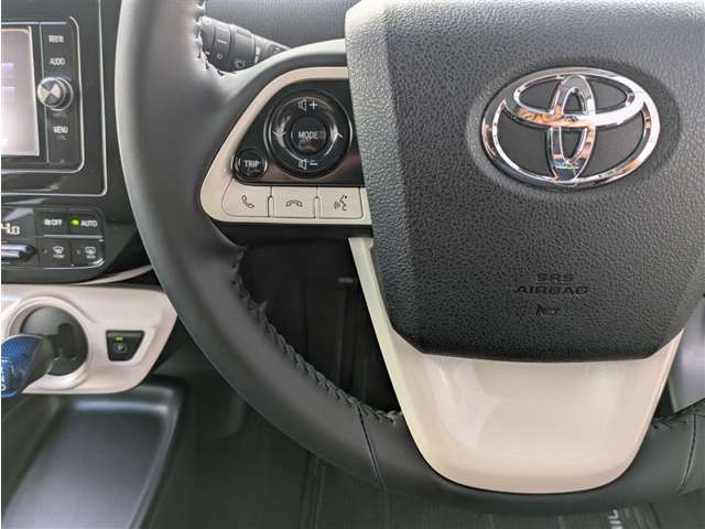 トヨタ プリウス