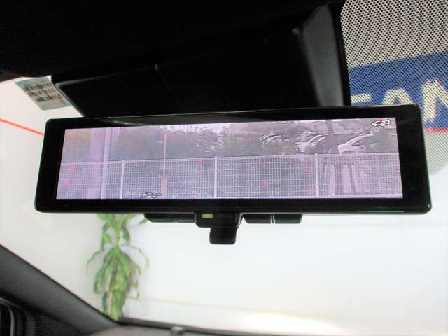 日産 ノートオーラ