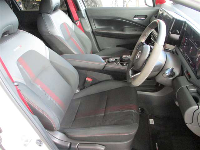 日産 ノートオーラ