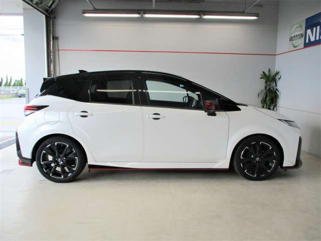 日産 ノートオーラ