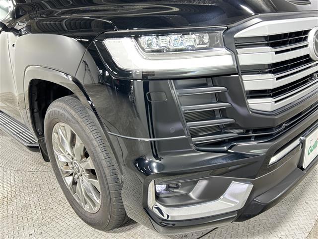 トヨタ ランドクルーザー300