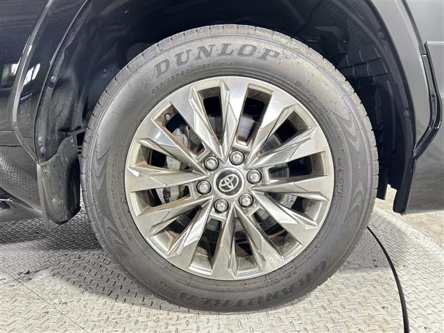 トヨタ ランドクルーザー300