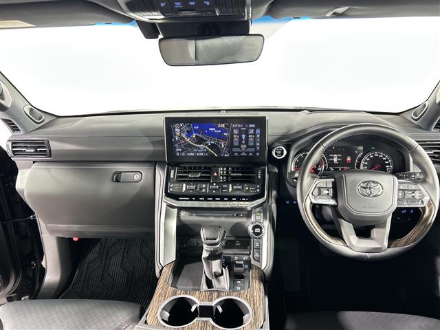 トヨタ ランドクルーザー300