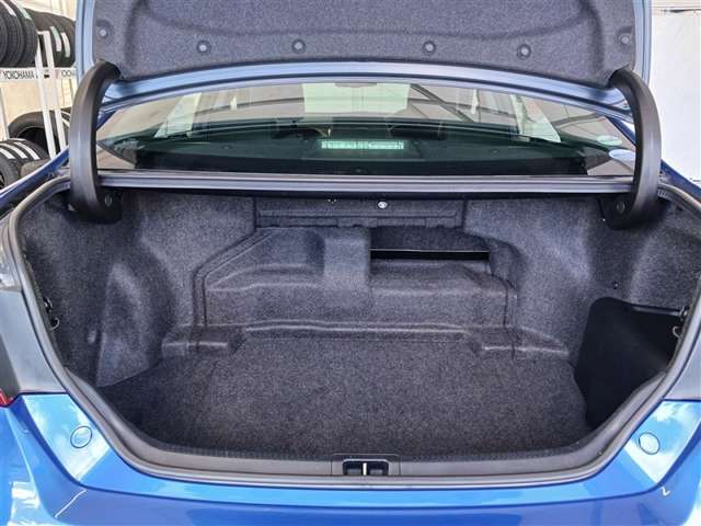 トヨタ カムリハイブリッド