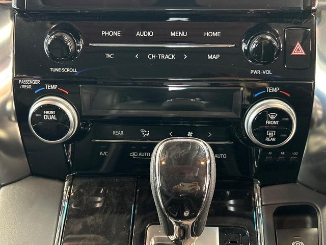 トヨタ アルファード