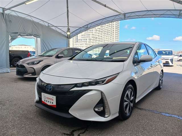 トヨタ プリウスPHV