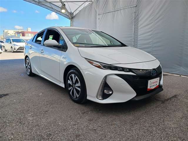 トヨタ プリウスPHV