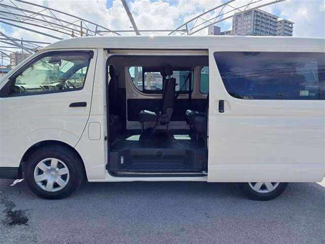 トヨタ ハイエース