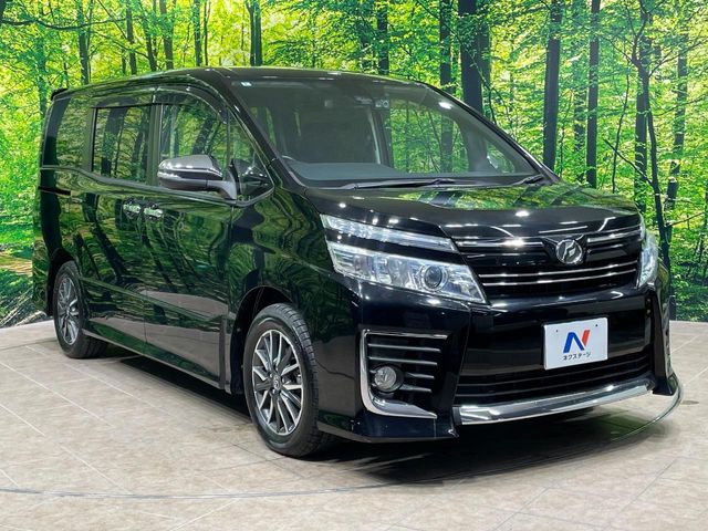 トヨタ ヴォクシー