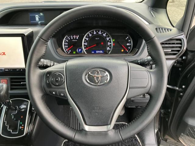 トヨタ ヴォクシー