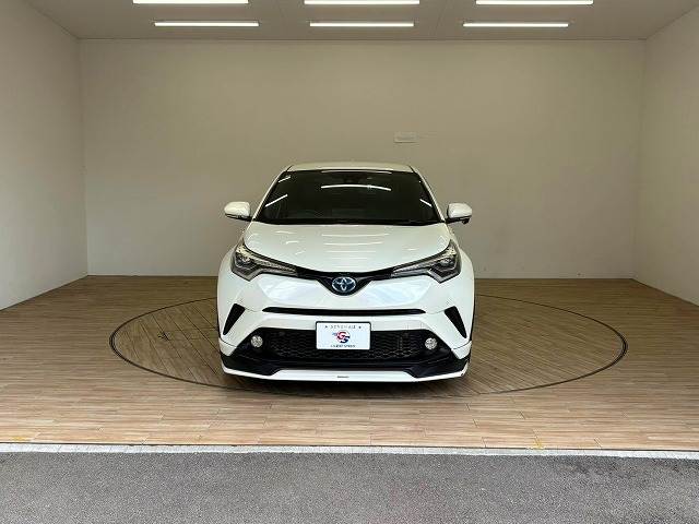トヨタ C-HR