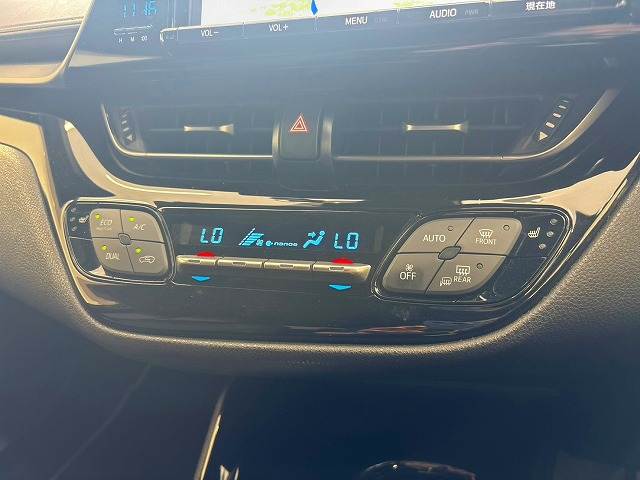 トヨタ C-HR