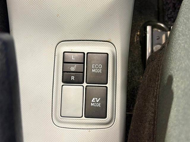 トヨタ アクア