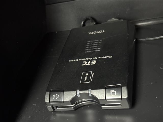 トヨタ C-HR