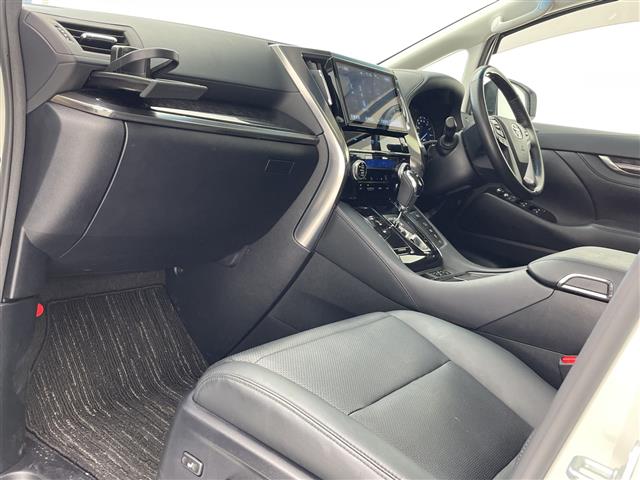 トヨタ アルファードハイブリッド