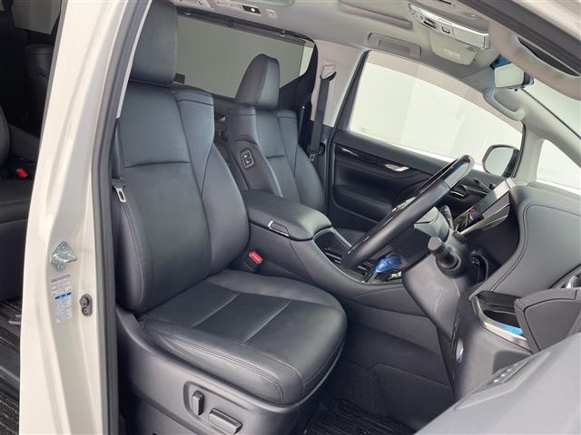 トヨタ アルファードハイブリッド