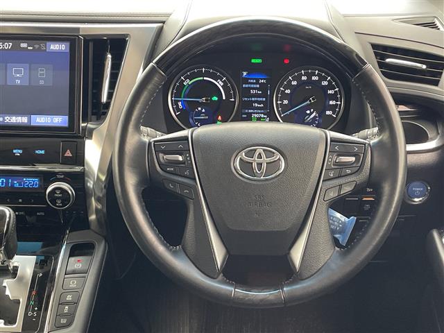 トヨタ アルファードハイブリッド