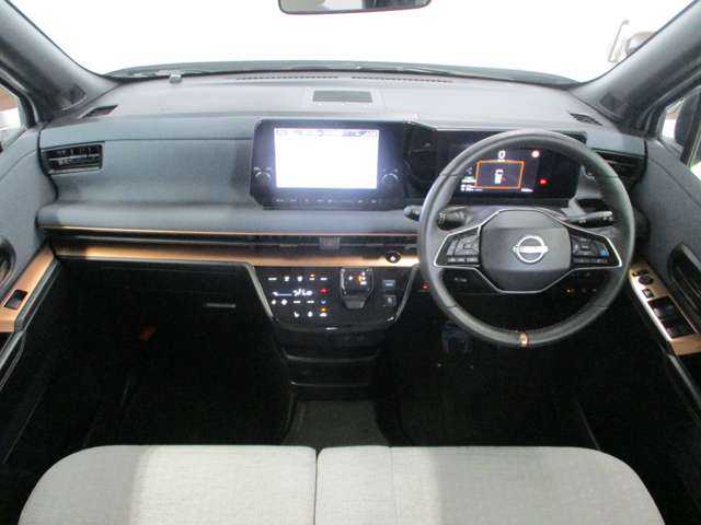 日産 サクラ