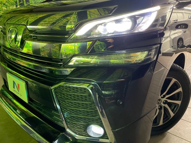 トヨタ ヴェルファイア