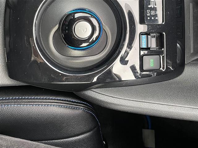 日産 リーフ