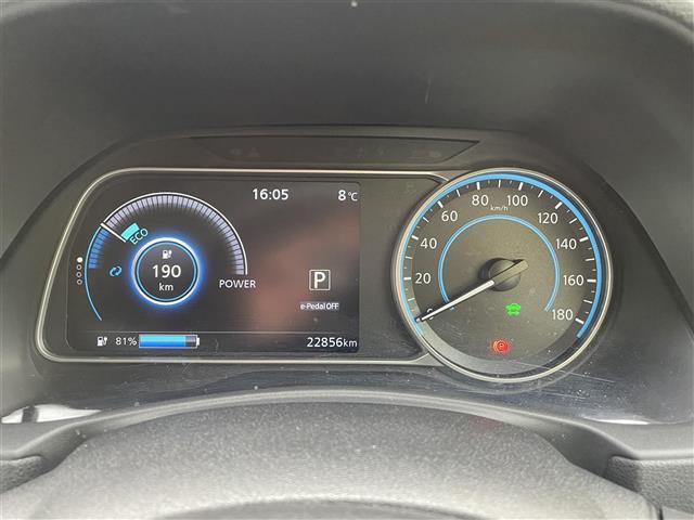 日産 リーフ