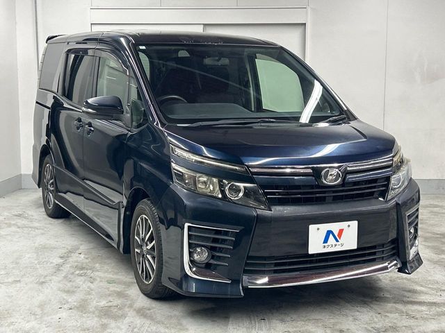 トヨタ ヴォクシー