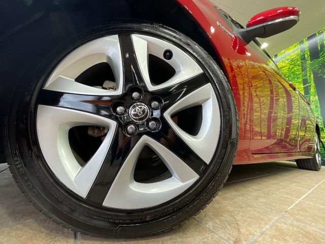 トヨタ プリウス