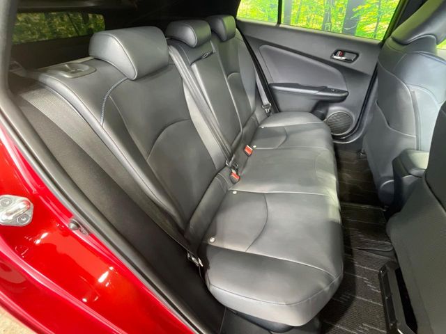 トヨタ プリウス