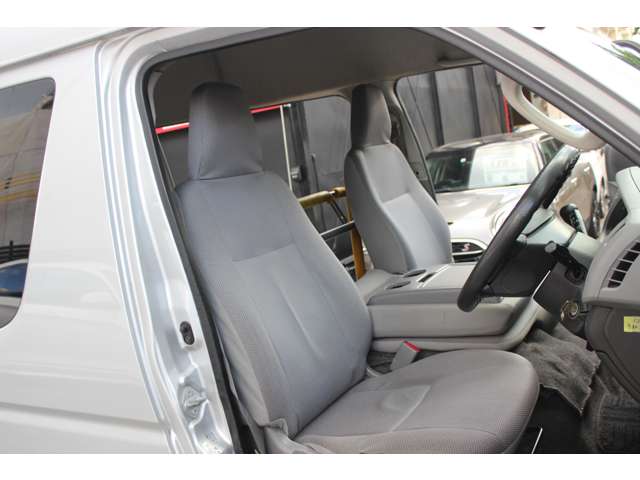 トヨタ ハイエースバン