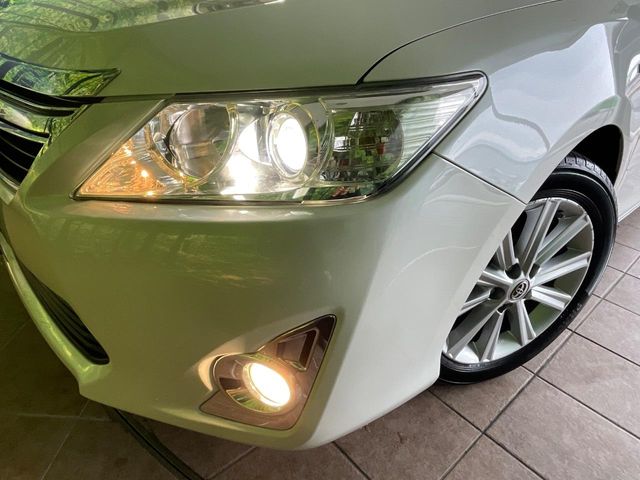 トヨタ カムリハイブリッド
