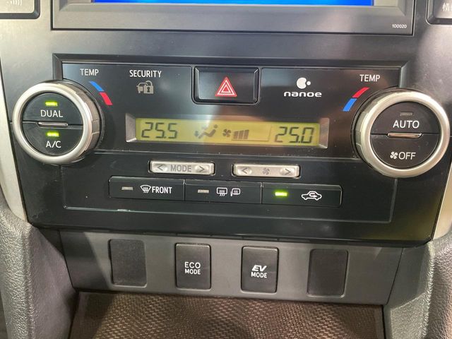 トヨタ カムリハイブリッド