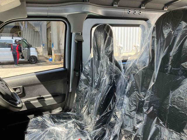 ダイハツ ハイゼットカーゴ