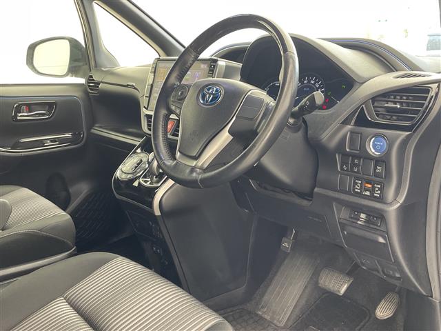 トヨタ ヴォクシー