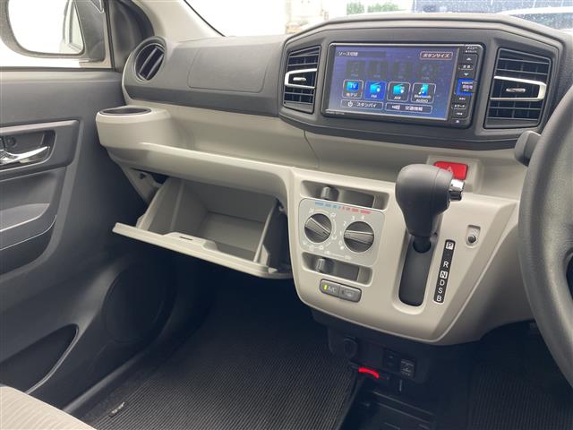 ダイハツ ミライース