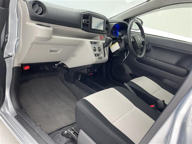 ダイハツ ミライース