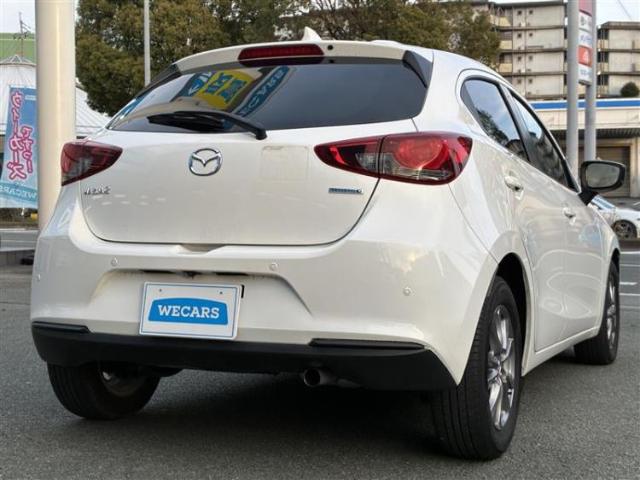 マツダ MAZDA2