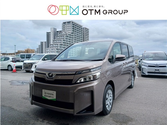 トヨタ ヴォクシー