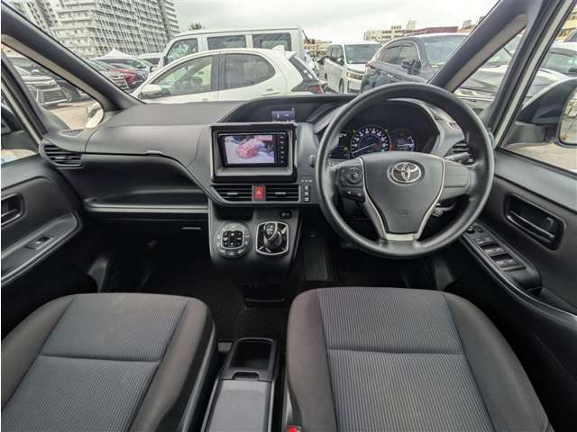 トヨタ ヴォクシー