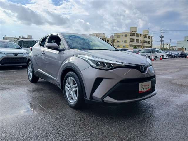 トヨタ C-HR