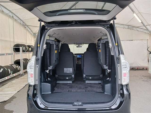 トヨタ ヴォクシー