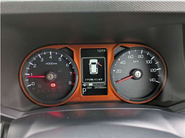 ダイハツ タフト