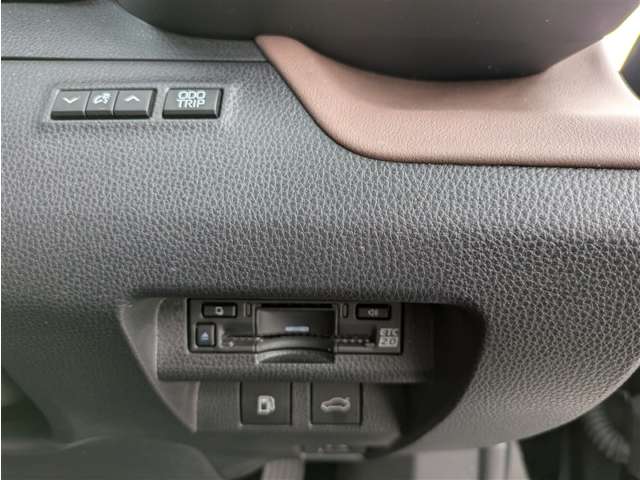 トヨタ クラウンクロスオーバー